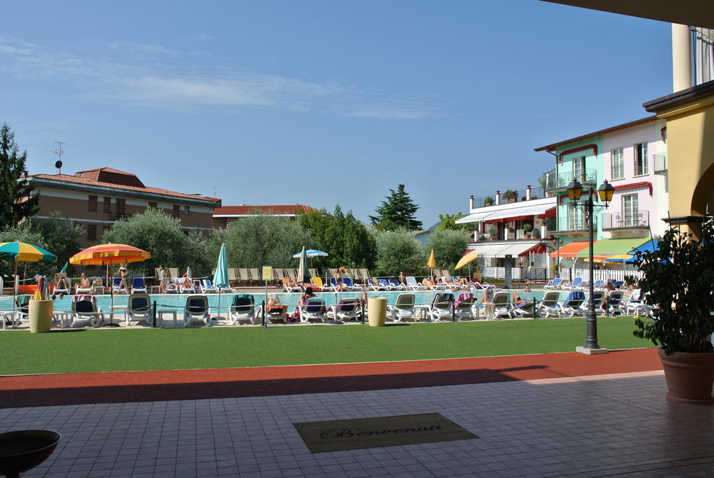 Giardino Dei Colori Dianella Appartamenti Pool Relax &Family Friendly Toscolano Maderno Extérieur photo