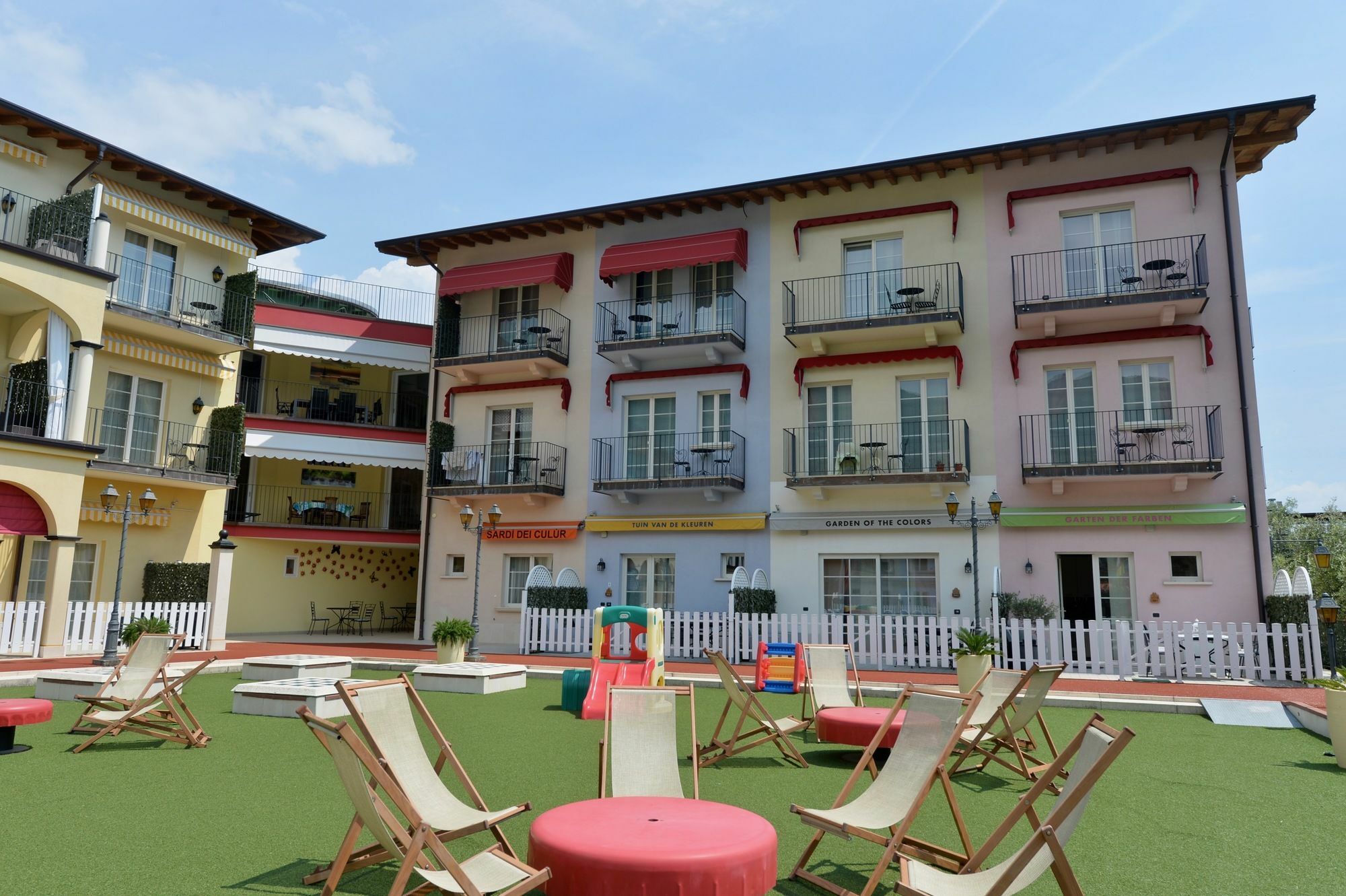Giardino Dei Colori Dianella Appartamenti Pool Relax &Family Friendly Toscolano Maderno Extérieur photo