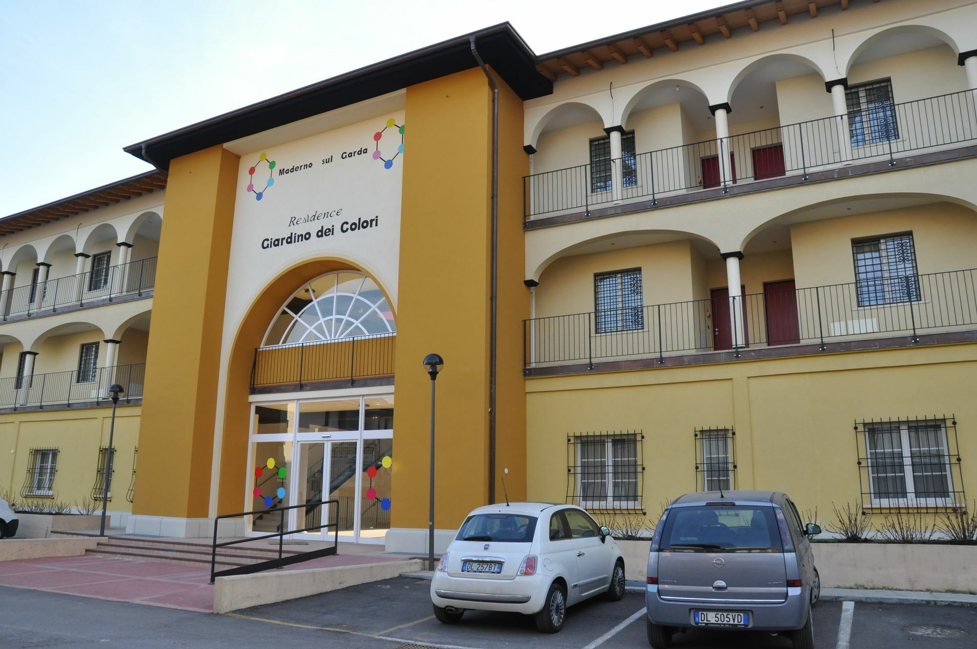 Giardino Dei Colori Dianella Appartamenti Pool Relax &Family Friendly Toscolano Maderno Extérieur photo
